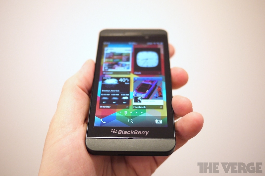 BlackBerry Z10 review: a new life, or life support?